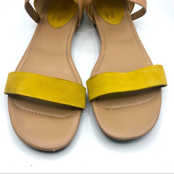 MARIA SHARAPOVA BY COLE HAAN FLAT YELLOW SANDALS - Picture 6 of 16